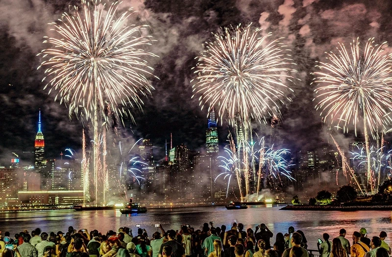 nyc labor day fireworks where