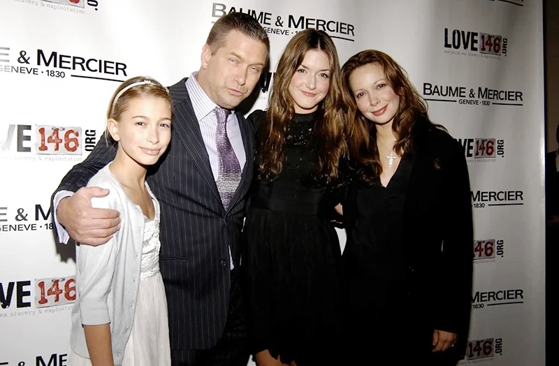 hailey bieber father relationship