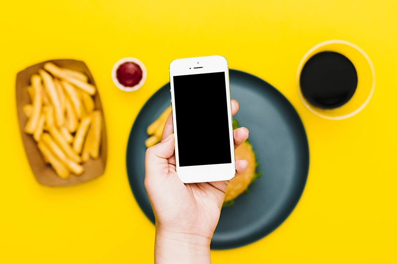 phone free restaurants nyc